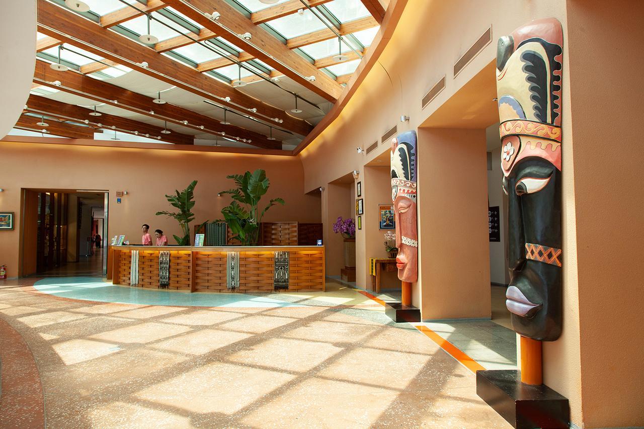 Luminous Hot Spring Resort & Spa Luye Εξωτερικό φωτογραφία